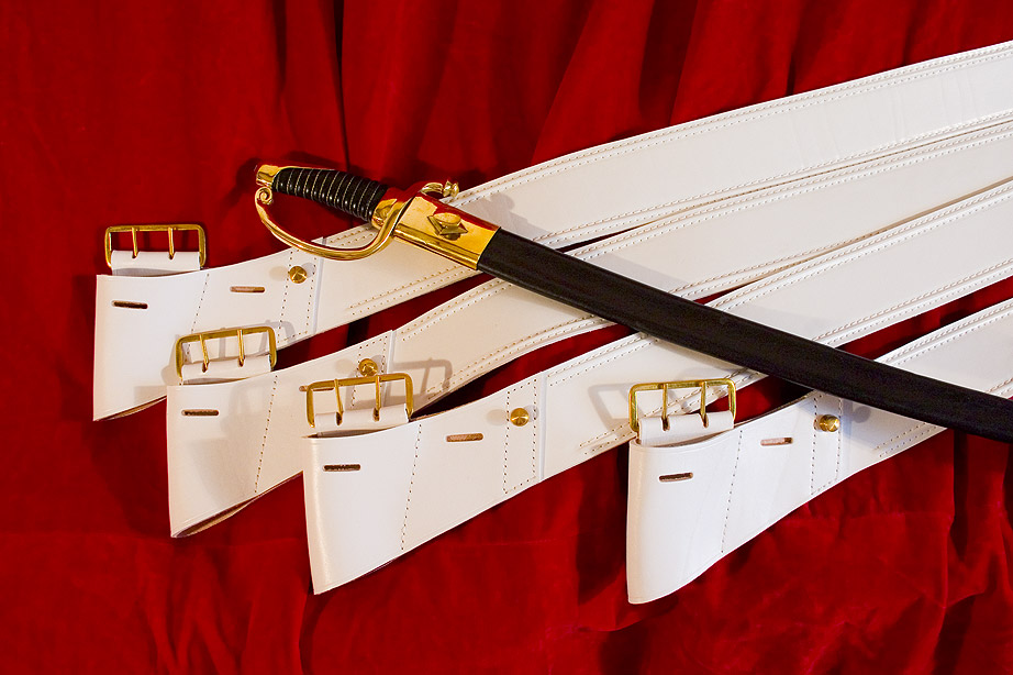 Bandalíry pro vojáky Napoleonských válek. Ukázka: Régiment de Grenadiers á pied de la Garde Impériale (pro šavli a bayonet)